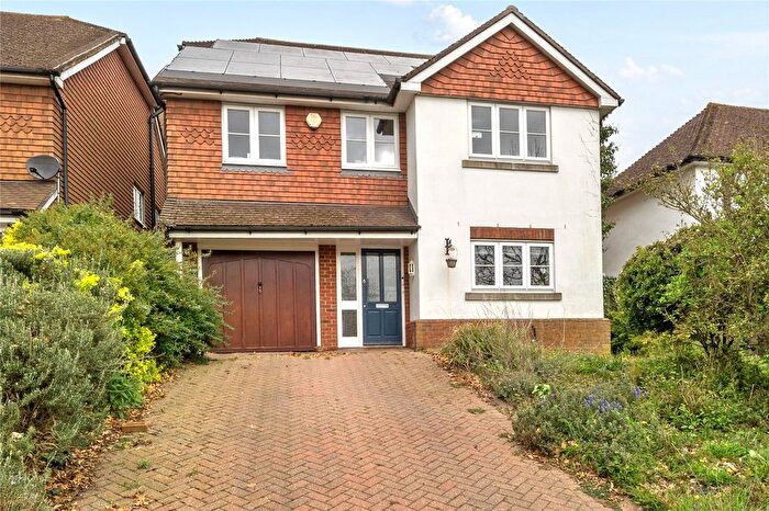 4 Bedroom Detached House To Rent In Bullfinch Lane, Sevenoaks, Kent, TN13