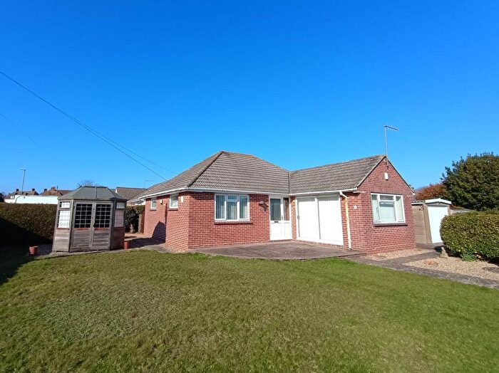 3 Bedroom Detached Bungalow For Sale In Walls View, Carey, Wareham, BH20