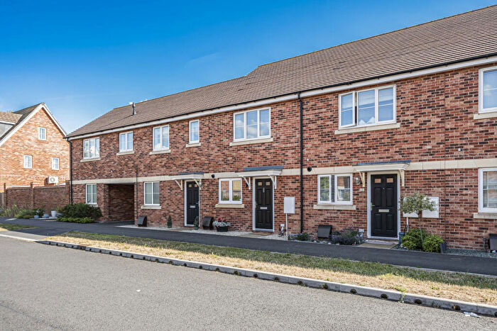 2 Bedroom Terraced House For Sale In Kingside, Grove, OX12
