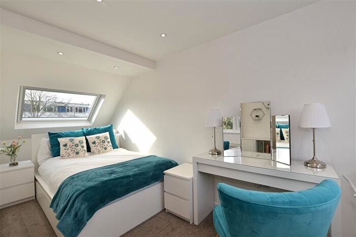 3 Bedroom Terraced House For Sale In Chingford Lane, Woodford Green, Essex, IG8