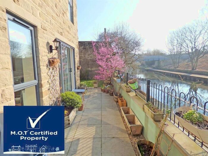 2 Bedroom Semi-Detached House To Rent In Owens Quay, Bingley BD16
