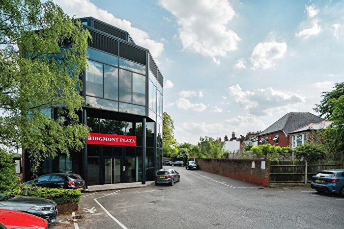 1 Bedroom Apartment To Rent In Ridgmont Road, St Albans, AL1