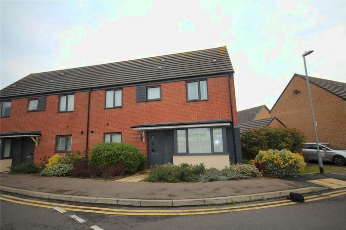 3 Bedroom Semi-Detached House To Rent In Kensington Close, Northampton, NN2