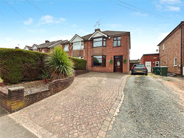 3 Bedroom Semi-Detached House For Sale In Kenpas Highway, Green Lane, Coventry, CV3