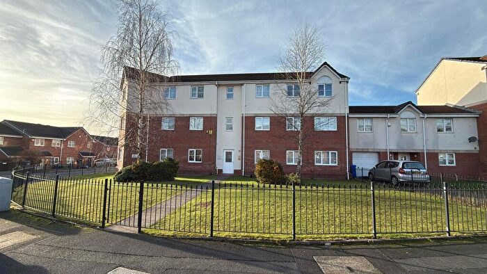 2 Bedroom Apartment To Rent In Blueberry Avenue, New Moston, M40