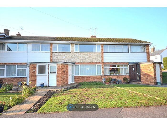 3 Bedroom Terraced House To Rent In Finchams Close, Linton, Cambridge, CB21