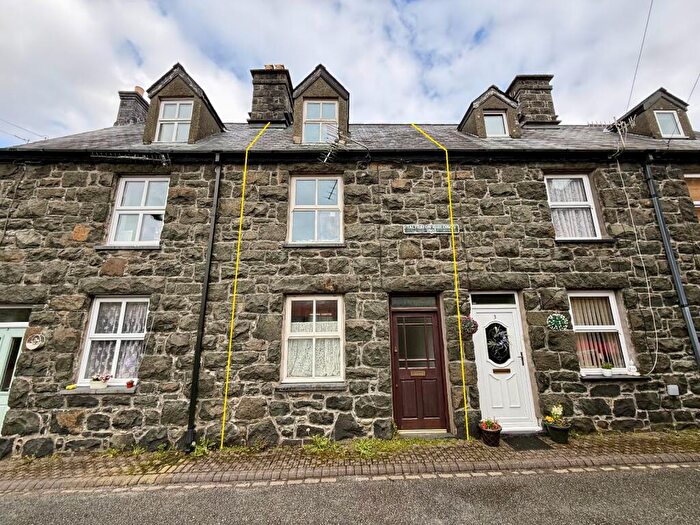 3 Bedroom Terraced House For Sale In Tal Yr Afon Buildings, Dolgellau, LL40