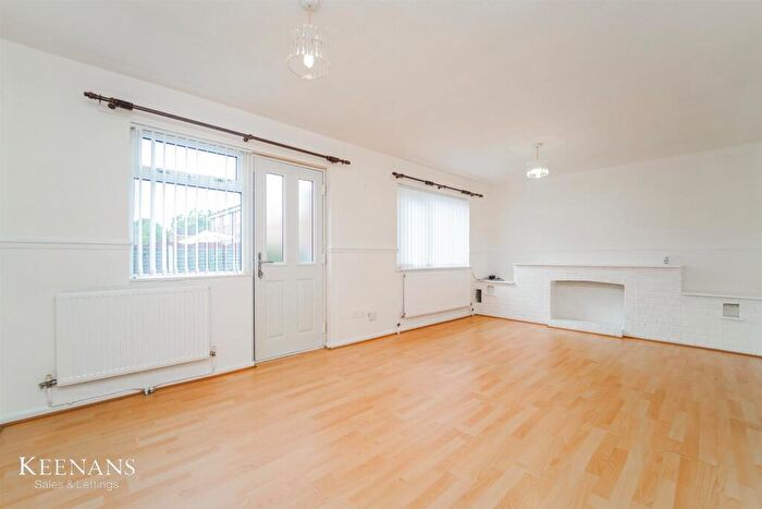 3 Bedroom Terraced House To Rent In Trentham Lawns, Salford, M6