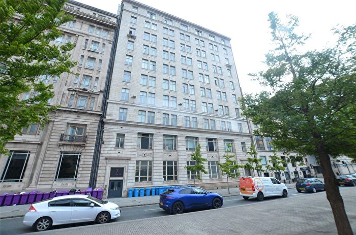 2 Bedroom Flat For Sale In The Strand, Liverpool, Merseyside, L2
