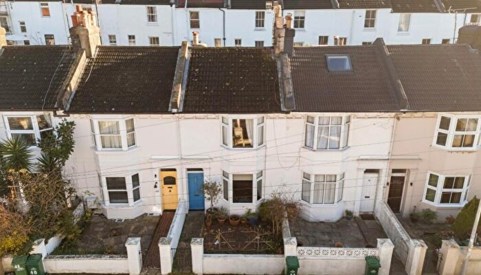 2 Bedroom Terraced House To Rent In Hanover Street Brighton, BN2