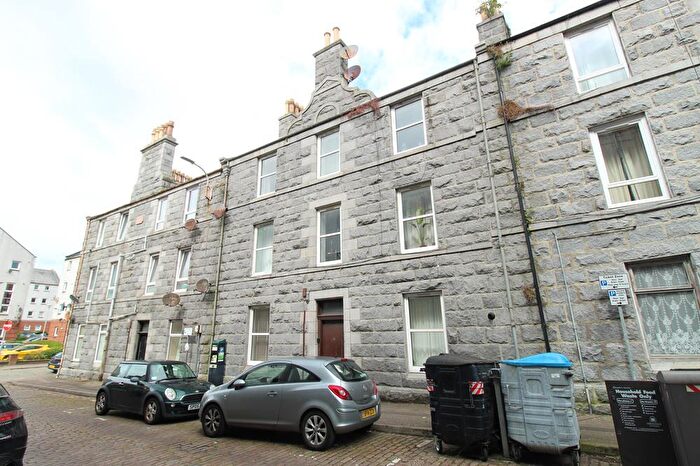 1 Bedroom Flat To Rent In Fraser Street, Top Floor Right, AB25