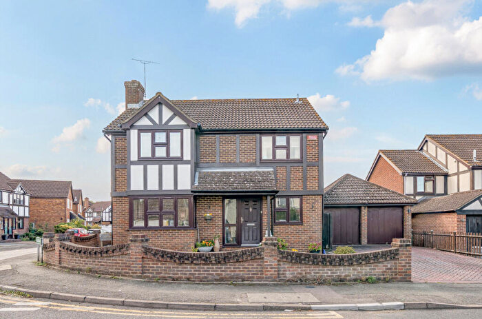 4 Bedroom Detached House For Sale In Lennard Road, Bromley Common, Kent, BR2