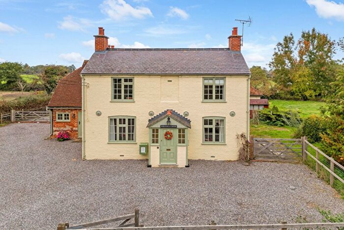 4 Bedroom Detached House For Sale In Church Lane, Reading, RG7