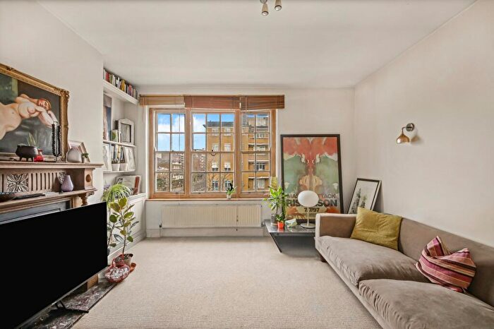 2 Bedroom Flat For Sale In Clifton Court, Northwick Terrace, NW8