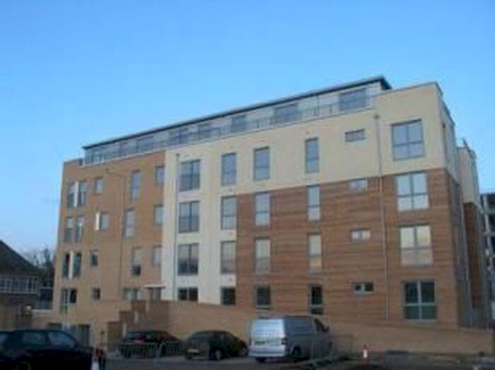 2 Bedroom Flat To Rent In Fortune Avenue, Edgware, HA8