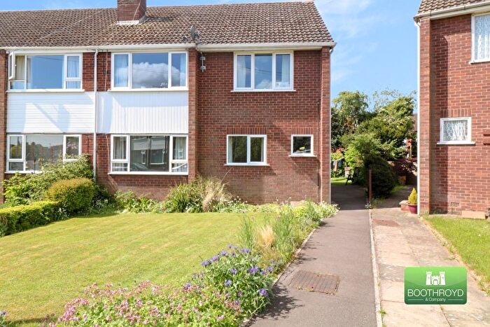 2 Bedroom Maisonette To Rent In Woodcote Avenue, Kenilworth, CV8