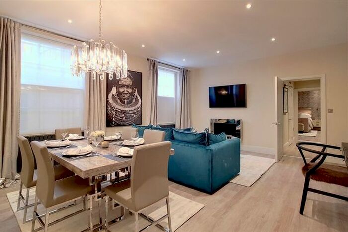 1 Bedroom Flat To Rent In Eaton Square, London, SW1W