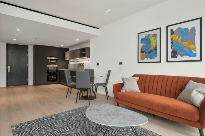 1 Bedroom Apartment To Rent In The Levett Building, Little Britain, London, EC1A