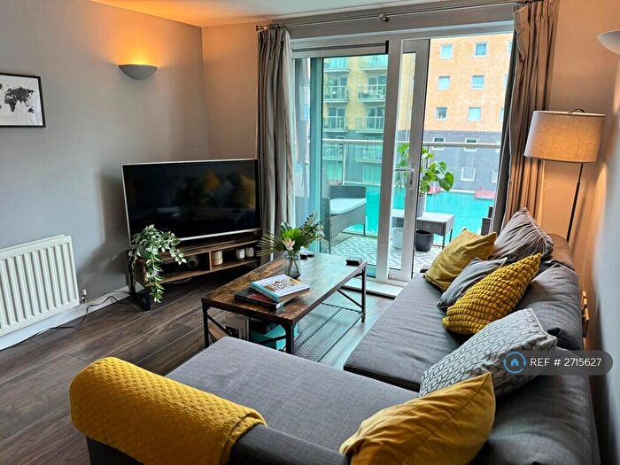 2 Bedroom Flat To Rent In Building, London, SE18