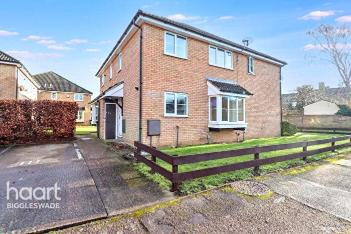 2 Bedroom Terraced House For Sale In Laburnum Road, Sandy, SG19