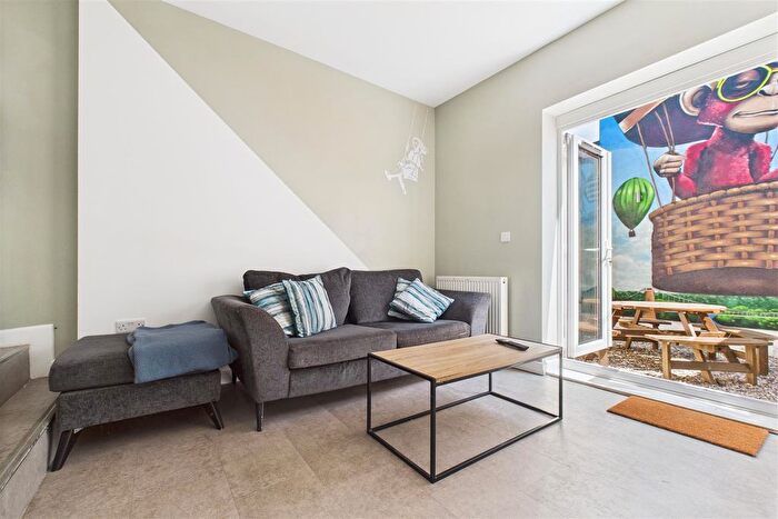 10 Bedroom Terraced House For Sale In Filton Avenue, Horfield, Bristol, BS7