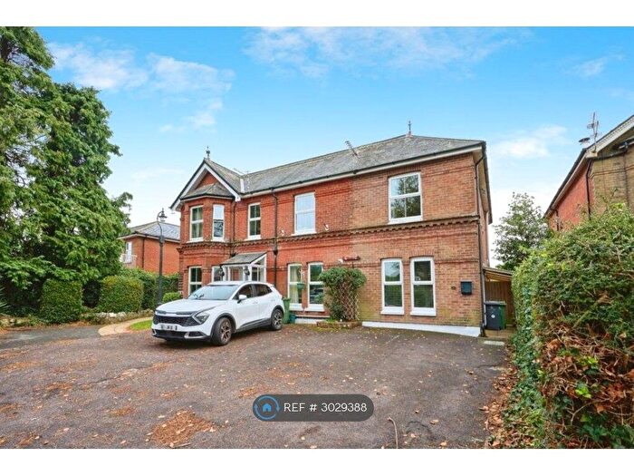 2 Bedroom Semi-Detached House To Rent In Culham Lodge Apts, Shanklin, PO37