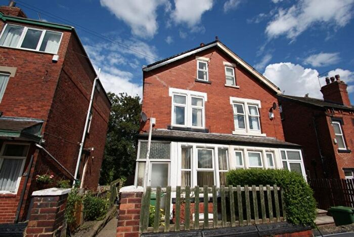 6 Bedroom Semi-Detached House To Rent In Hartley Avenue, Woodhouse, Leeds, LS6