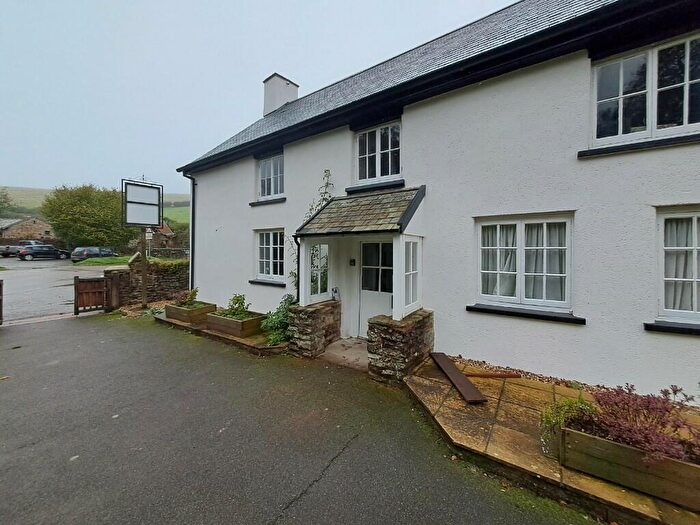 3 Bedroom Semi-Detached House To Rent In Ford Cottage, Lorna Doone, EX35