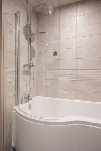 1 Bedroom Flat To Rent In Knocknagoney Road, Belfast, BT4