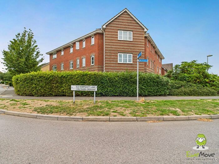 2 Bedroom Flat For Sale In Wiltshire Crescent, Basingstoke, Hampshire, RG22