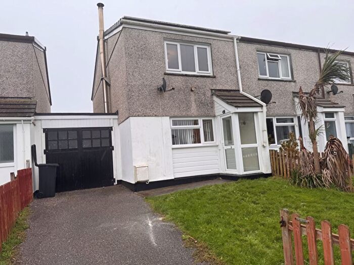 2 Bedroom Property To Rent In Dale Road, Newquay, TR7