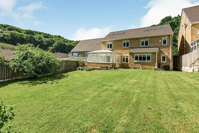 6 Bedroom Detached House To Rent In Ramsden Wood Road, Todmorden, Lancashire, OL14
