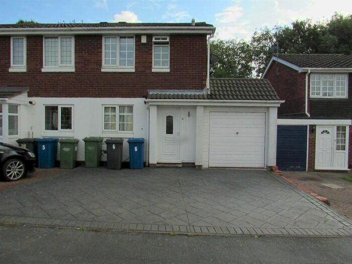 2 Bedroom Semi-Detached House To Rent In Hartleyburn, Wilnecote, Tamworth, B77