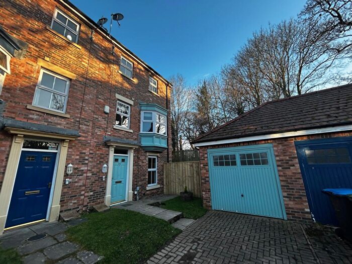 5 Bedroom Town House To Rent In Kirkwood Drive, Nevilles Cross, DH1