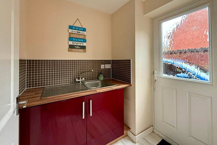 4 Bedroom Detached House For Sale In Moulton Road, Hamilton, LE5
