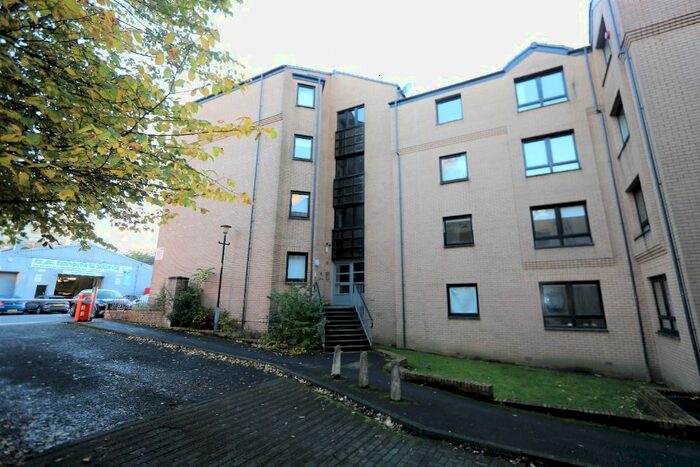 2 Bedroom Flat To Rent In Glenfarg Street, Glasgow, G20