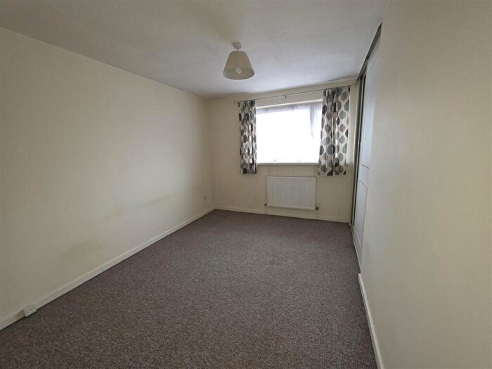 2 Bedroom End Of Terrace House To Rent In Pen Y Cae, Caerphilly, CF83