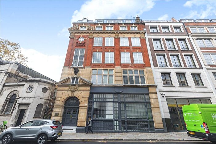 1 Bedroom Property To Rent In Giltspur Street, London, EC1A