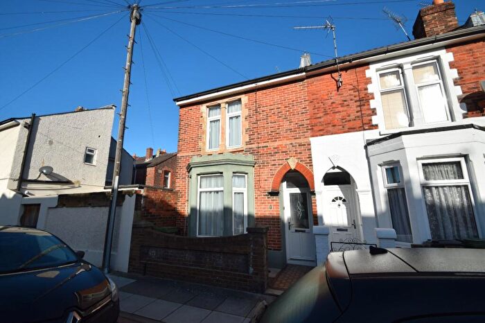 2 Bedroom End Of Terrace House To Rent In Walmer Road, Portsmouth, Hampshire, PO1