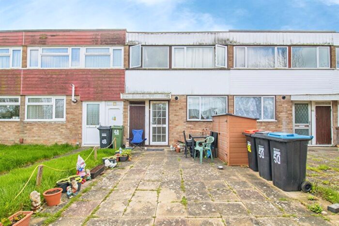 3 Bedroom Terraced House For Sale In Arrow Place, Bletchley, Milton Keynes, MK2