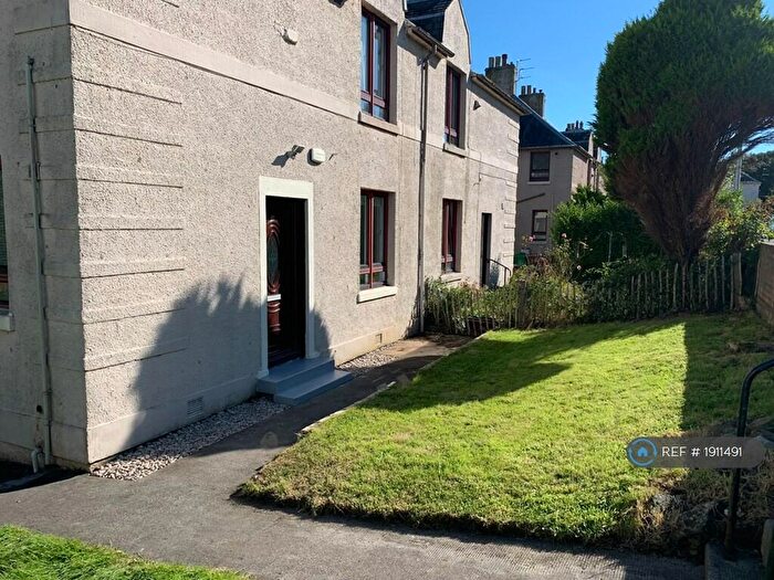 2 Bedroom Flat To Rent In Orchard Road, Kinghorn, KY3