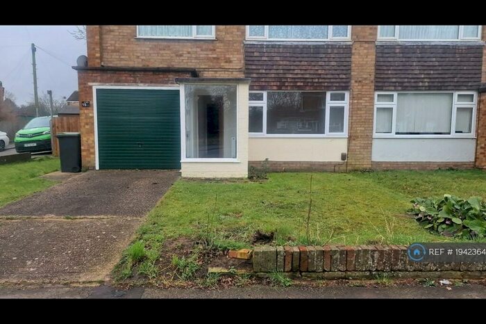 1 Bedroom Maisonette To Rent In Birchen Grove, Luton, LU2