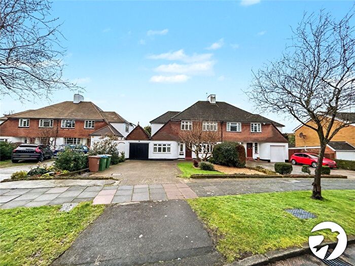 5 Bedroom Semi Detached House For Sale In The Grove, Sidcup, Kent, DA14