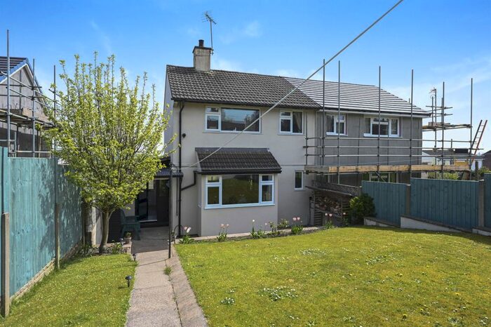 2 Bedroom Semi-Detached House For Sale In Priestley Avenue, Stretton, Alfreton, DE55