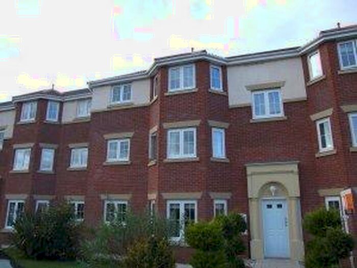 2 Bedroom Flat To Rent In Watermans Walk, Carlisle, CA1