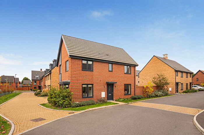 3 Bedroom Detached House For Sale In Delphian Way Bishops Stortford, CM23