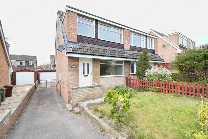 3 Bedroom Semi-Detached House To Rent In Croxall Drive, Stanley, WF3