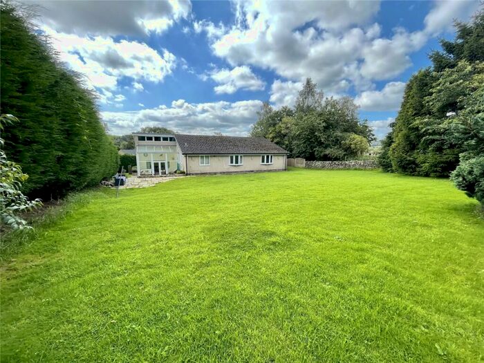 4 Bedroom Detached House For Sale In Rowarth, High Peak, Derbyshire, SK22