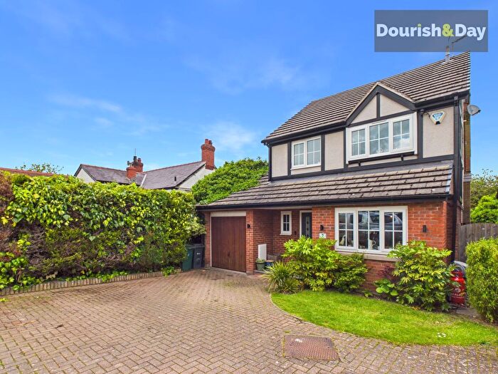 3 Bedroom Detached House For Sale In Market Place, Hampton, SY14