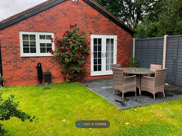 1 Bedroom Bungalow To Rent In The Annexe, Warwick, CV35